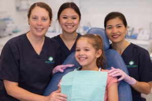 Kids dentist in Bundoora with dental team providing friendly children’s dental care